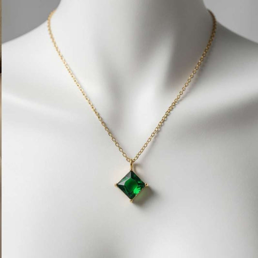 Emerald/Green Zircon Pendant Gold Necklace